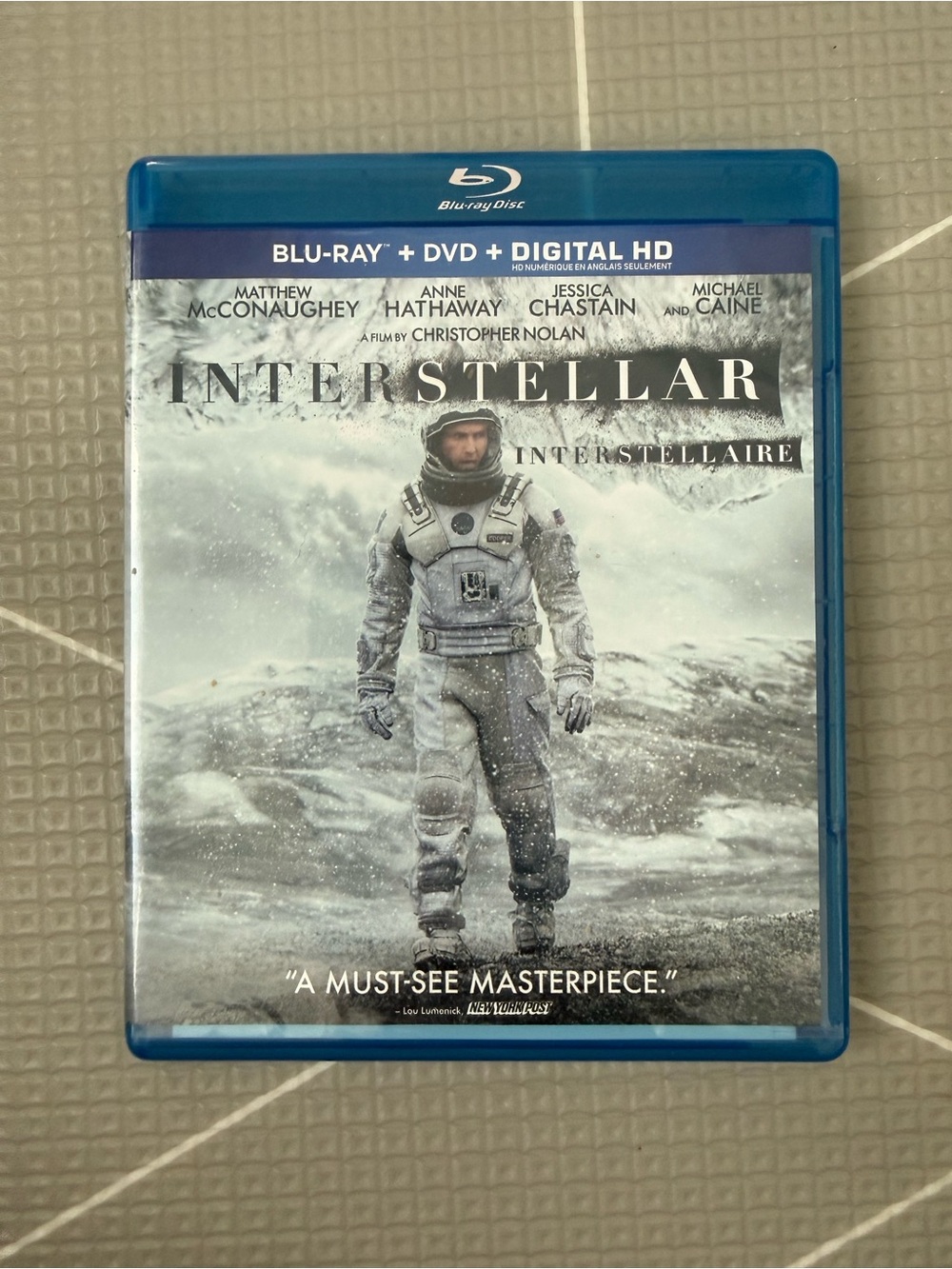 Interstellar (Blu-ray + DVD + Digital HD) - Blue Case